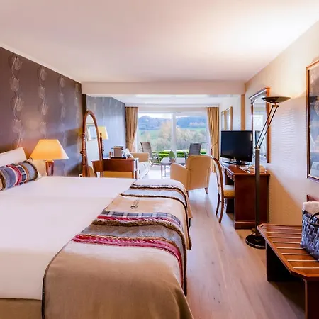 Klein Zwitserland Otel