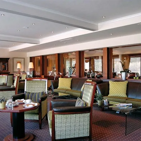 Klein Zwitserland Hotel 4*