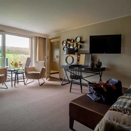 Klein Zwitserland Отель Сленакен