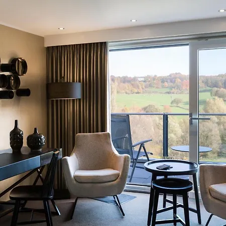 Klein Zwitserland Отель Сленакен